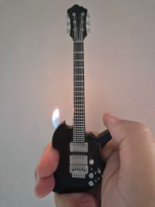 Guitar Lighter