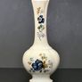 Vintage 1980s Royal Tara Swan Vase Fine Bone China Ireland White Gold Trim Handmade Galway Image 3
