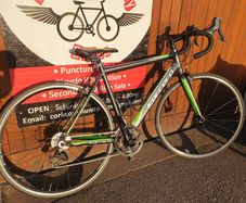 Carrera Vanquish road bike