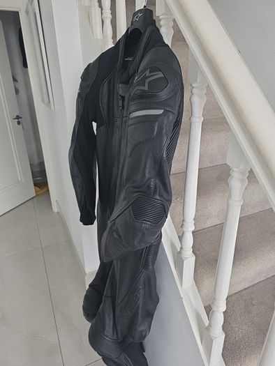 alpinestars full suit new condition