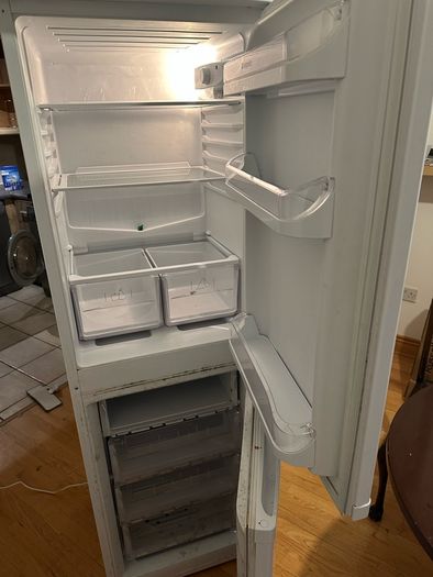 Fridge