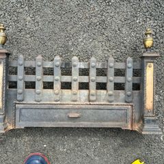 cast iron fire grate/ basket