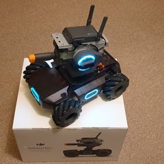 DIJ Robomaster S1 Robot