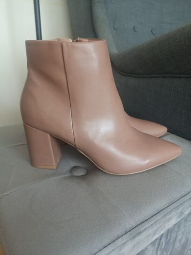 Gallery Beige Ankle Boots Size Uk 6