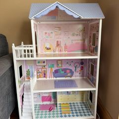 wooden dolls house