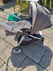 stroller/pram