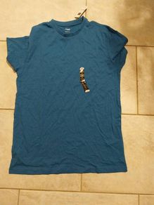 Bnwt size s was 2.50