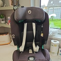 Maxi-Cosi Titan Pro i-size
