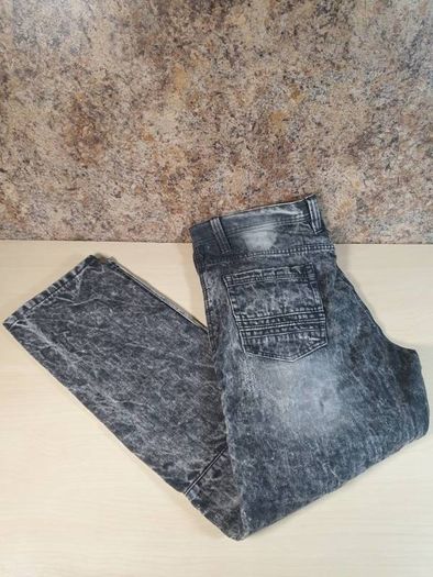 Mens southpole biker style jeans Size w 34 L 30 Black stonewash