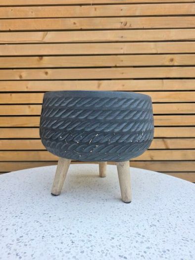 Large Flowerpot