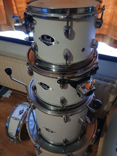 Pearl Export Ice White. 22.