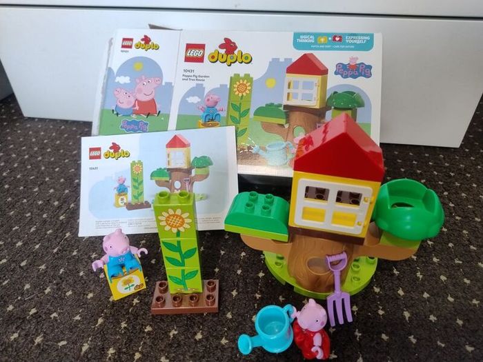 Lego Duplo Peppa Pig Garden and Tree House 10431