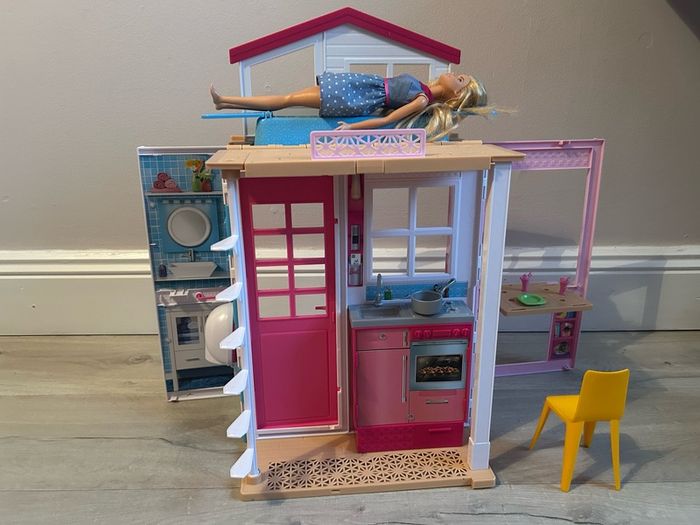 barbie malibu house