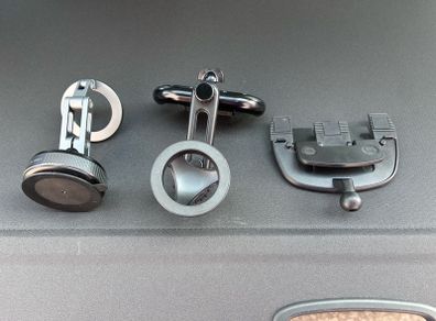 3 car phone holders