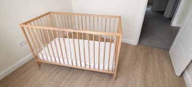 IKEA cot + Mattress (120x60cm) + clevamama mattress protector