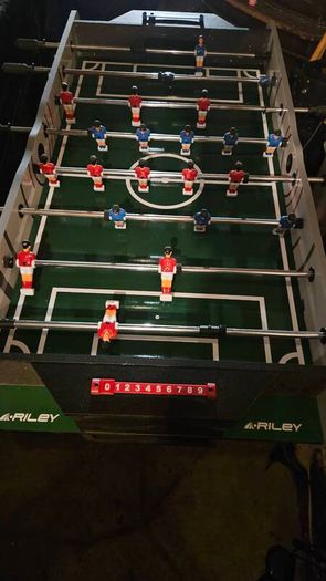 Riley VR90 Fussball Table