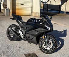 Yamaha R3