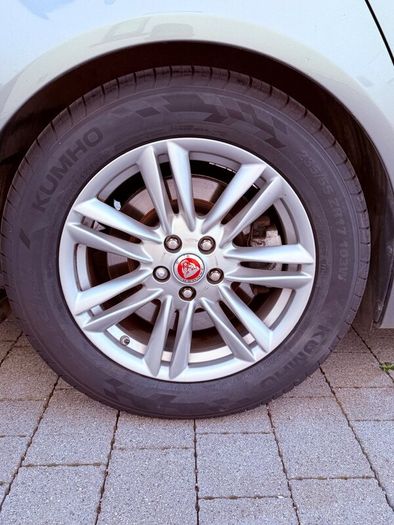 Jaguar XF 2015
