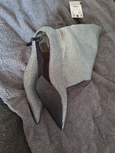 Sequent silver ladies boots,