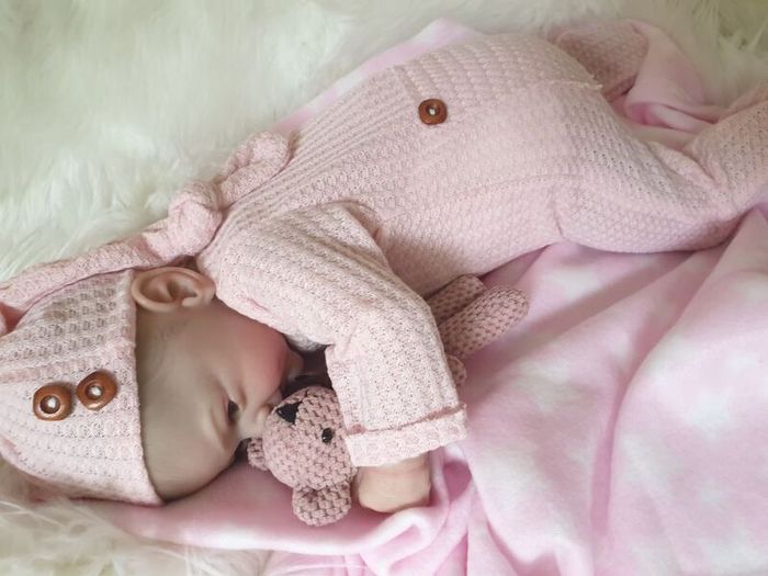 Reborns By Laura.  Introducing Dimples.  Heavy Reborn Doll.  Welcome To View
