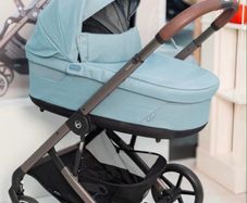 stroller