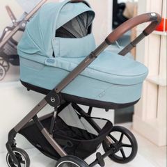 stroller