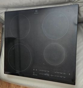 Elextrolux induction hob LIT604