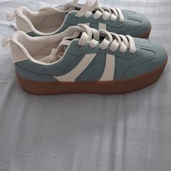 trainers