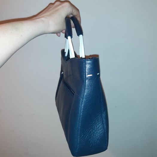 Tula handbag navy cream details