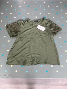 Ladies Top size 18-20 brand new