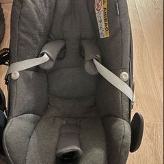 Maxi cosi pebble