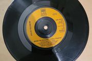 Julio Iglesias Begin The Beguine Volver A Empezar 7 inch Vinyl