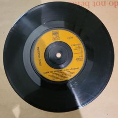 Julio Iglesias Begin The Beguine Volver A Empezar 7 inch Vinyl