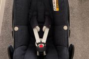 maxi cosi pebble plus car seat and isofix base