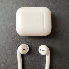 Genuine Apple Airpods