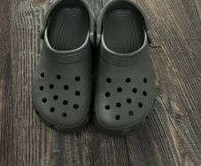 Crocs, grey, size4
