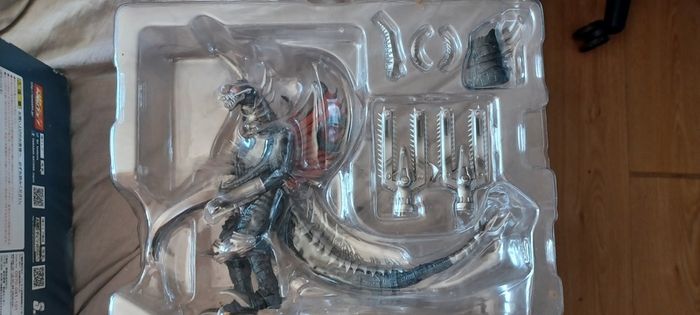 Sh Monsterarts Gigan (2004, first release)