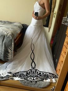 Wedding dress