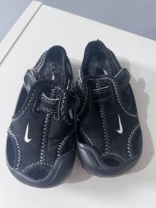 nike baby sandals