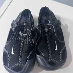 nike baby sandals