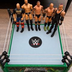WrestleMania Wrestling Ring + 5 WWE Figures Bundle