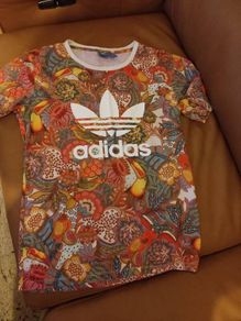 Adidas t-shirt
