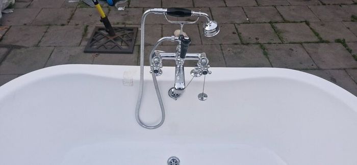Bayswater free standing bath complete with taps,