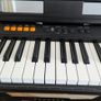 Casio CT-S100 keyboard with stand, in excellent condition Image 6