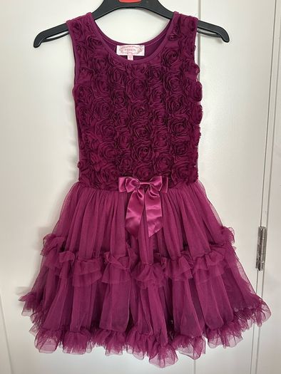 Stunning special occasion dress for a girl, 6-7 years (122 cm)
