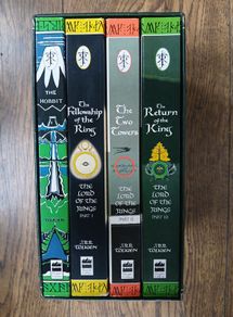 JRR Tolkien The Hobbit & The Lord Of The Rings 4 Book Box Set