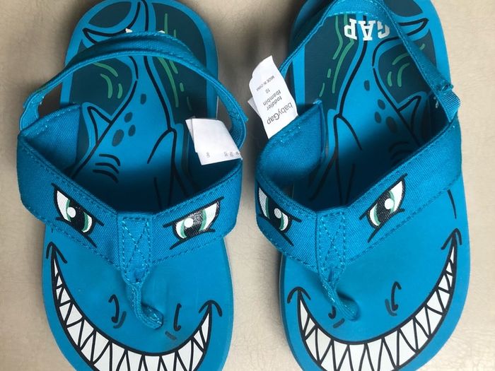 Boys Gap sandals - sz 10