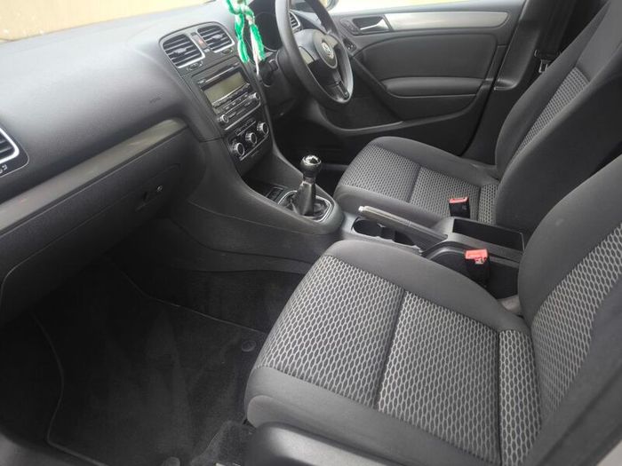 2010 Volkswagen Golf