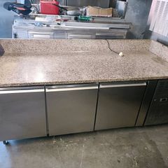 Pizza fridge  & garland cooker