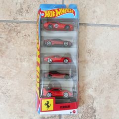 Hot Wheels 2026 Ferrari Red Cars die-cast 1:64 5-Pack (JLN12 JA10C) New & Sealed